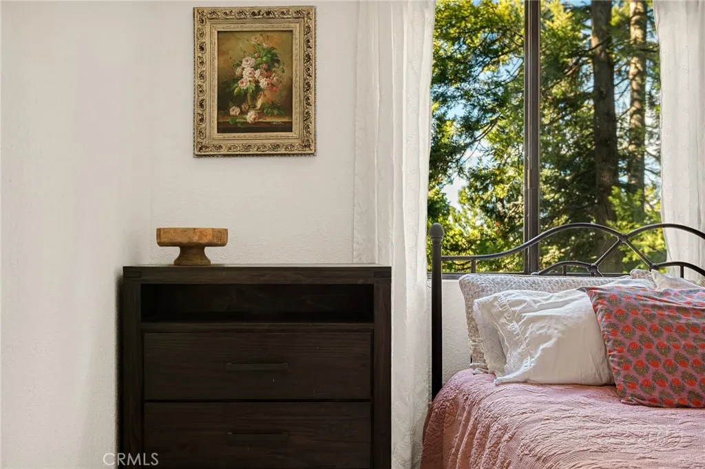 583 Victoria Court, Lake Arrowhead, CA, 92352