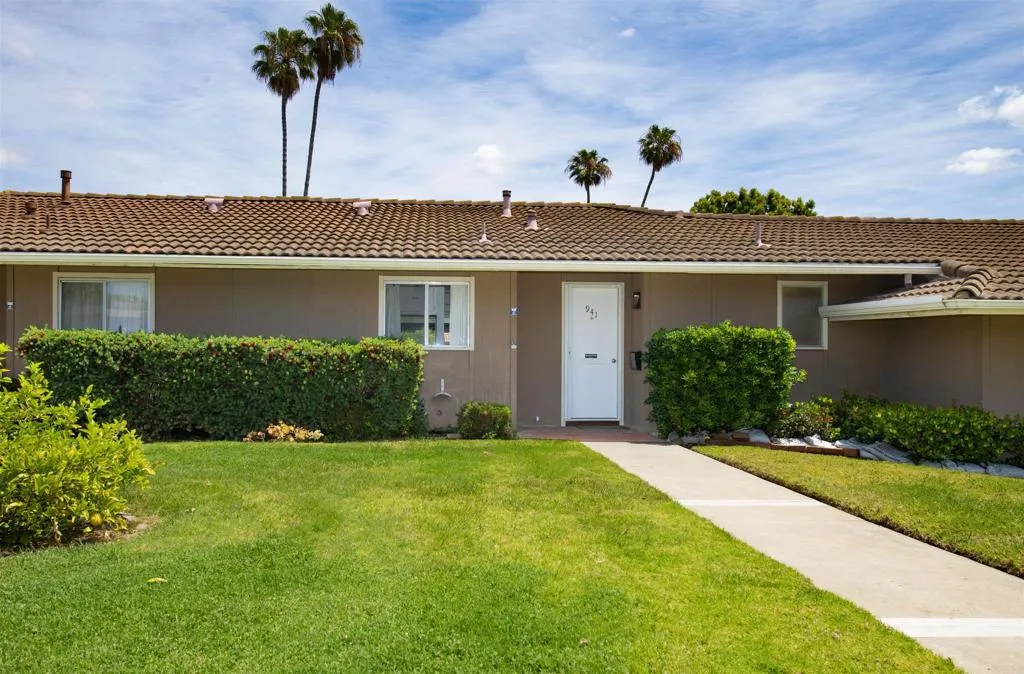 16971 Hoskins, Huntington Beach, CA, 92649