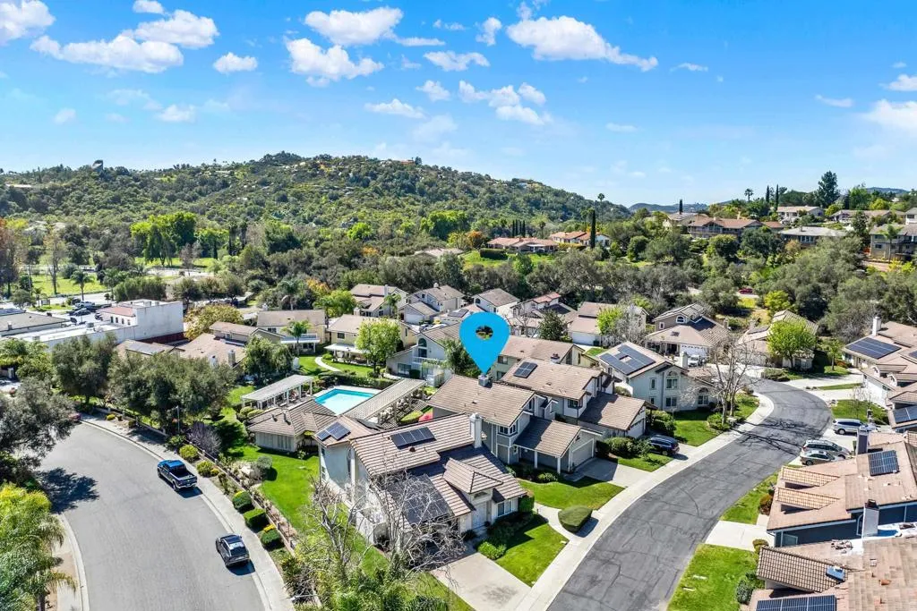 https://cdn.realtyfeed.com/cdn/127/306658930/1277ac9b5ce3d672c50210a618fda71a.webp