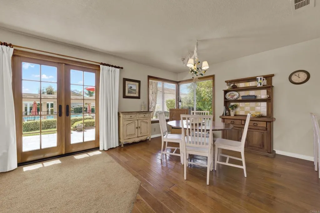 https://cdn.realtyfeed.com/cdn/127/306658930/1e12b2df840bebafc93bf6cee3265b28.webp