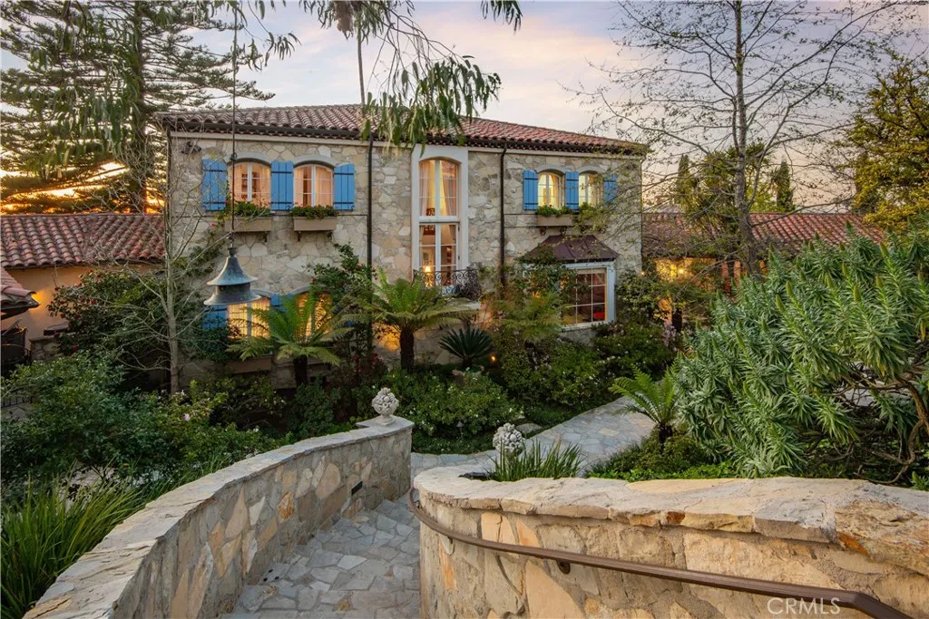 2727 Ocean Boulevard, Corona Del Mar, CA, 92625