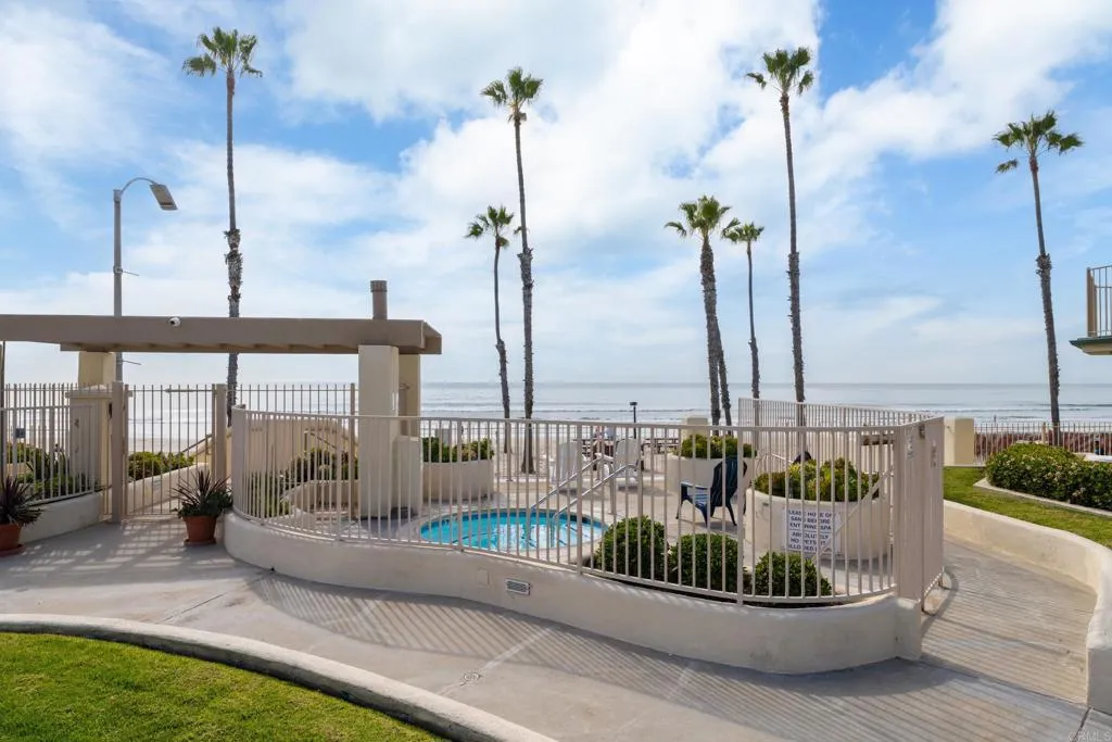 https://cdn.realtyfeed.com/cdn/127/306659001/9efcb9290bced0e49b7a79720780672c.webp