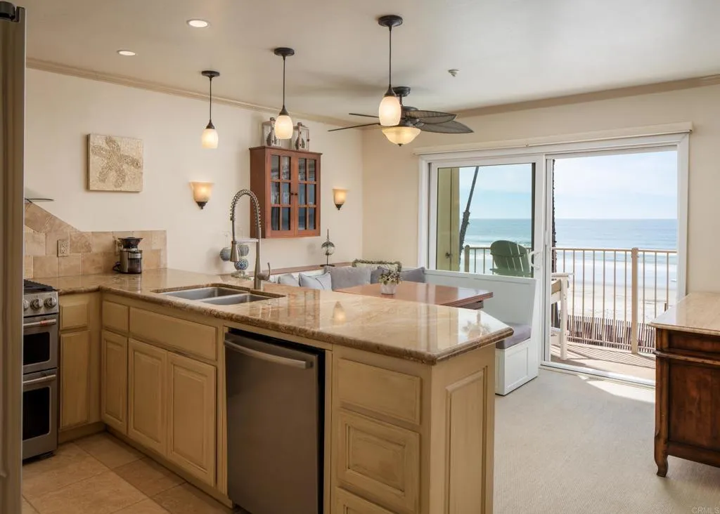https://cdn.realtyfeed.com/cdn/127/306659001/aaa0de4ecee51eff2f1e20e616ba371b.webp