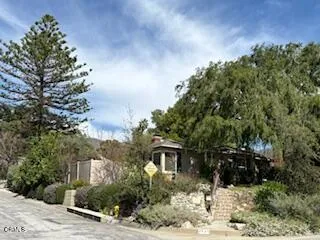 La Crescenta, CA 91214