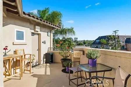 https://cdn.realtyfeed.com/cdn/127/306659054/50756ad50c8e312a6dd4a090770eb74a.webp