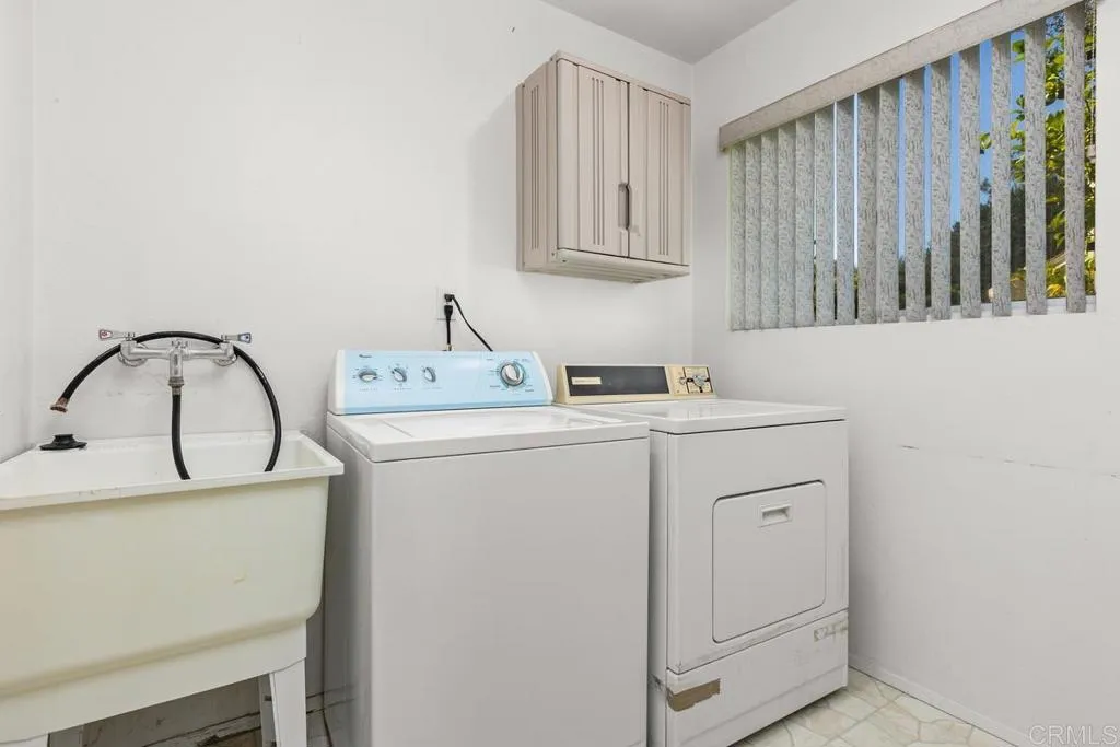 https://cdn.realtyfeed.com/cdn/127/306659203/0d205caac14a26a9b52825b82a030834.webp