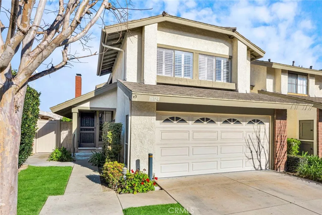 18124 Old Trail Lane, Fountain Valley, CA 92708 - Photo 2 of 50, Fountain Valley, CA