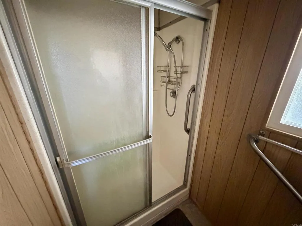 https://cdn.realtyfeed.com/cdn/127/306659258/4bb9851dc141283643711afbfe0f48e8.webp