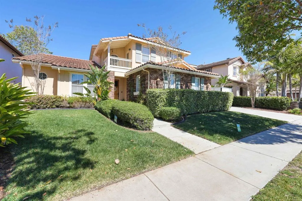 2477 WOODLAND HEIGHTS GLEN, Escondido, CA, 92026