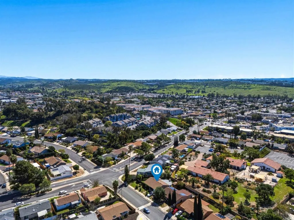 https://cdn.realtyfeed.com/cdn/127/306659422/317bc13317a62e6dd4726677c1dcee30.webp