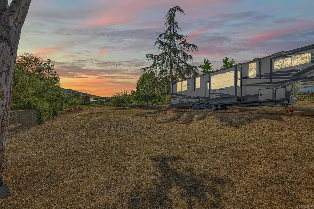 https://cdn.realtyfeed.com/cdn/127/306659434/739dd835764100b9a7b3339e7a36755d.webp
