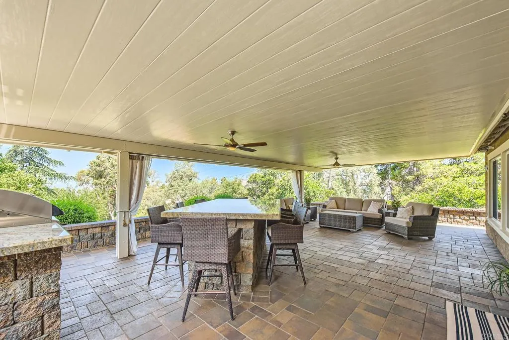 https://cdn.realtyfeed.com/cdn/127/306659434/bb1a0df18b5782ab753d028e7006b7d7.webp