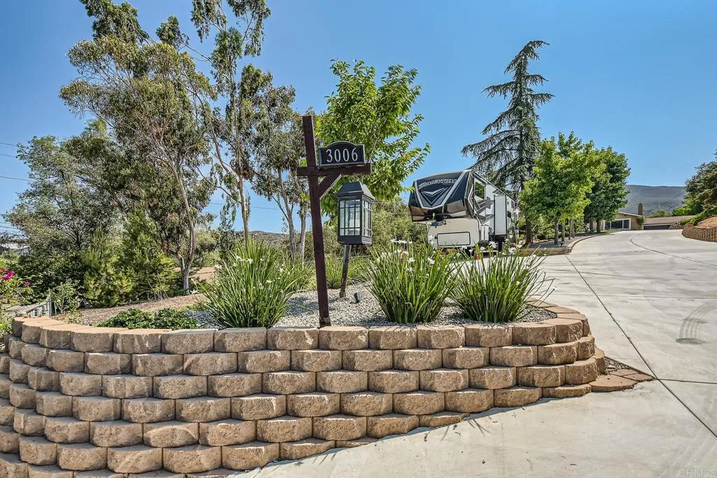 https://cdn.realtyfeed.com/cdn/127/306659434/fae21af12629ed872a7c4eb0ea534e8e.webp