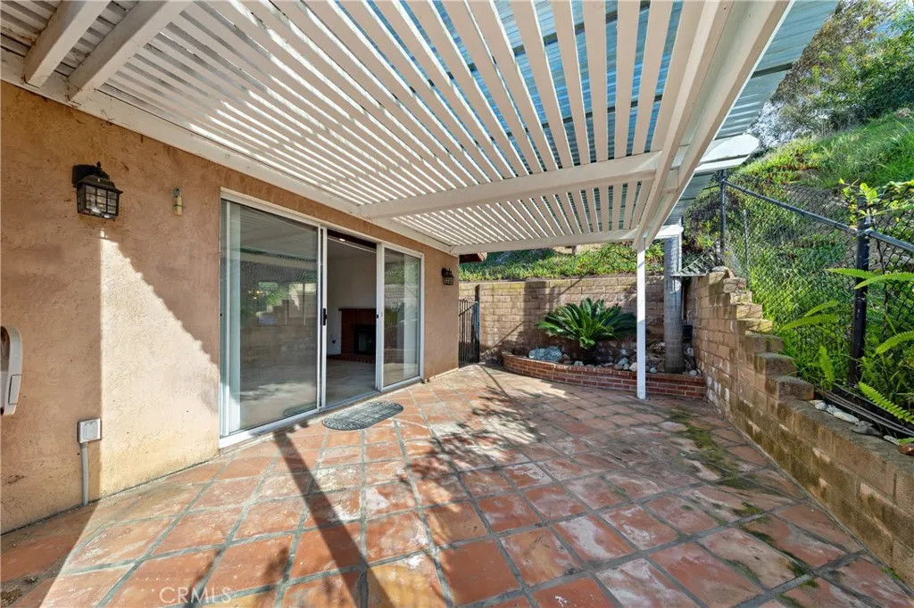 https://cdn.realtyfeed.com/cdn/127/306659474/937975205995c952b8b27825f15cbcfe.webp
