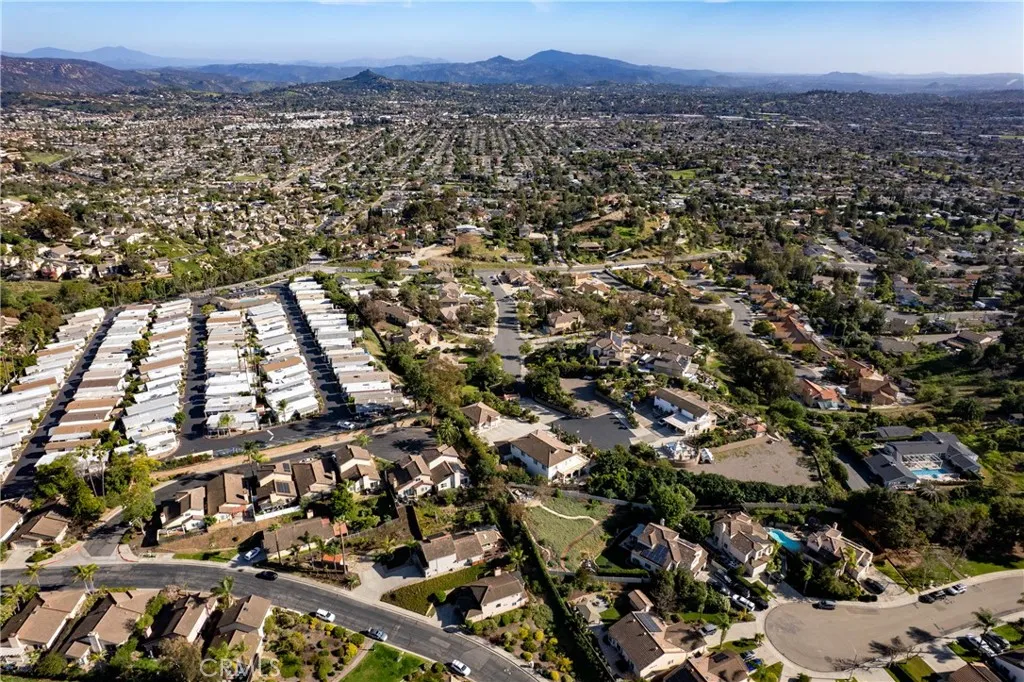 https://cdn.realtyfeed.com/cdn/127/306659474/c1d08cb64c1ca5ff55261f65ef949def.webp