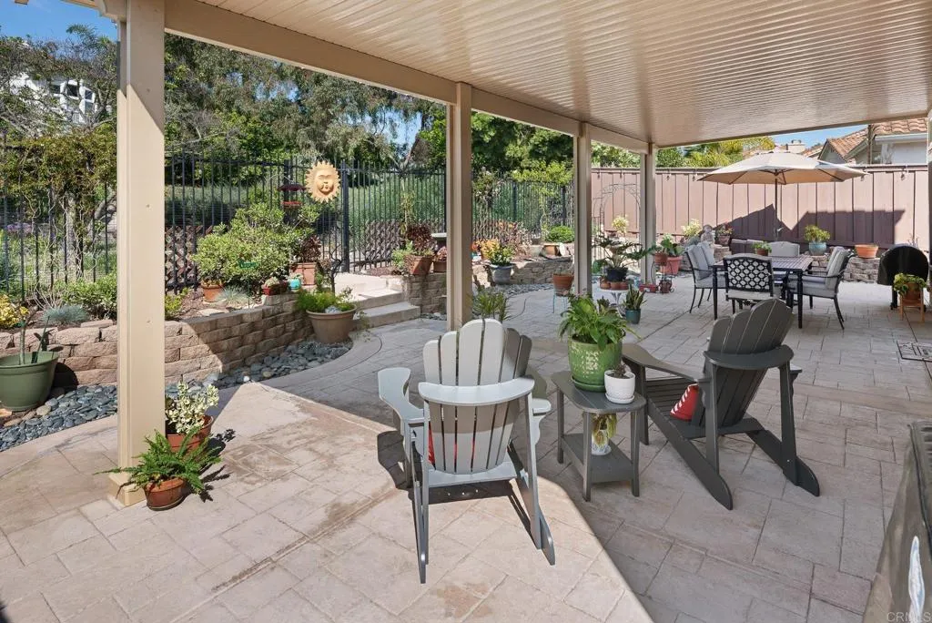 https://cdn.realtyfeed.com/cdn/127/306659484/ffce607418f6f6b293290269ca771779.webp