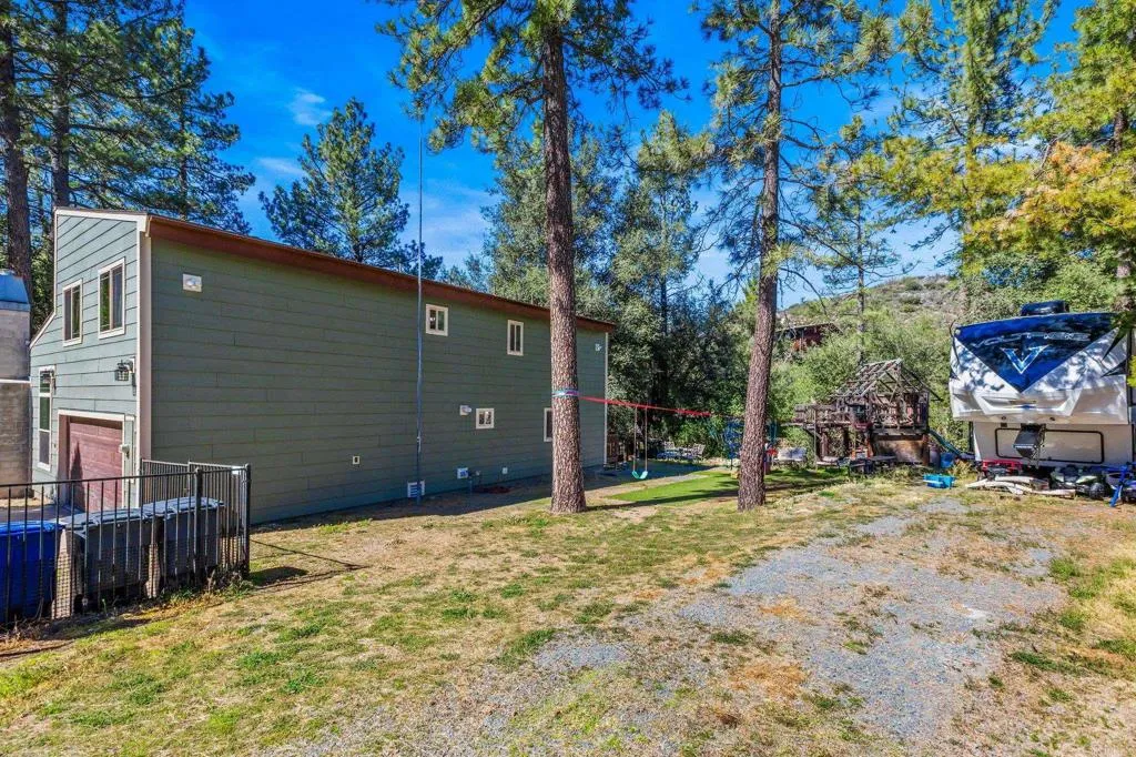 https://cdn.realtyfeed.com/cdn/127/306659499/722cb0ca70c4777064666e729355e3c2.webp