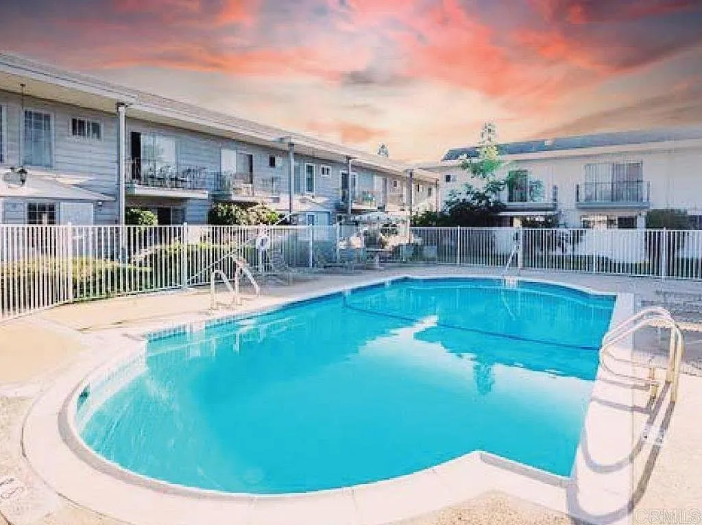 Photo #2: PTP2601731 Listing: Photo #2