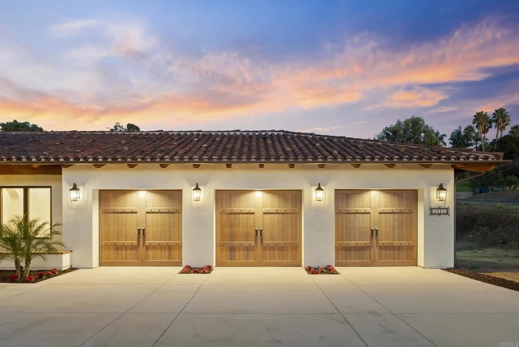 https://cdn.realtyfeed.com/cdn/127/306659556/0b20f16034f07a66297d7d3039e96214.webp