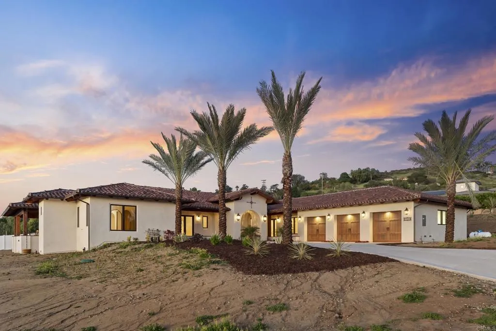 https://cdn.realtyfeed.com/cdn/127/306659556/351078e12439c1bcf9174493386dbd4b.webp