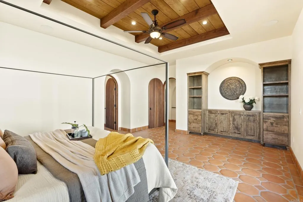 https://cdn.realtyfeed.com/cdn/127/306659556/4f8c767f77c688d6aa9ffa7666c33623.webp