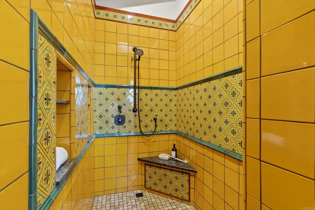 https://cdn.realtyfeed.com/cdn/127/306659556/753e7996e1918481cb6730bc99e8e9f6.webp