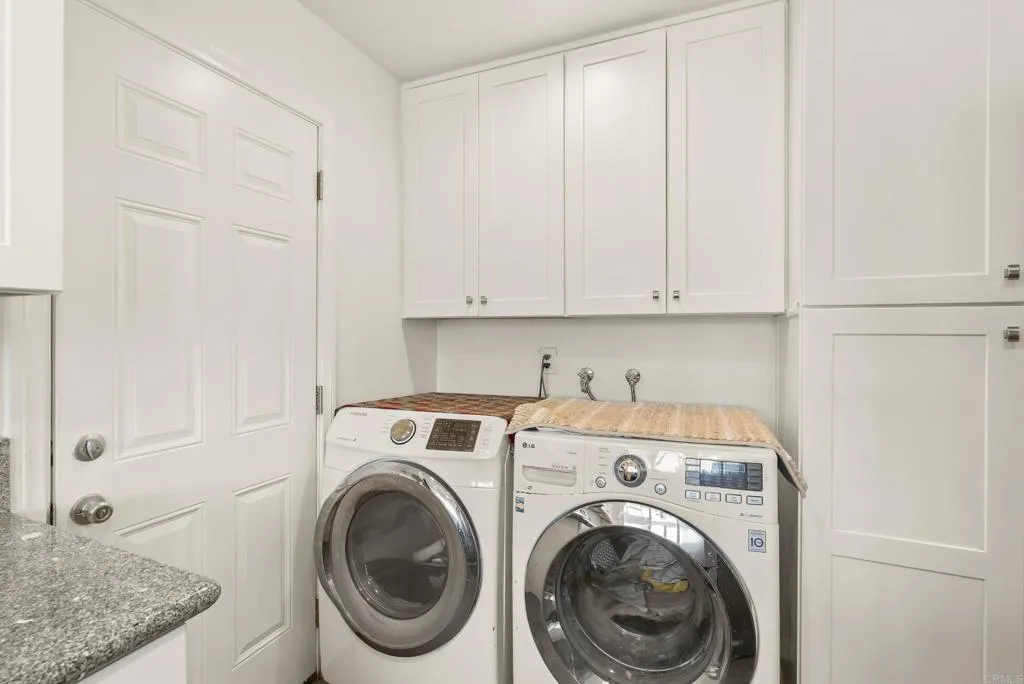 https://cdn.realtyfeed.com/cdn/127/306659594/8feb6b3624742daca646adc30b0d3e65.webp