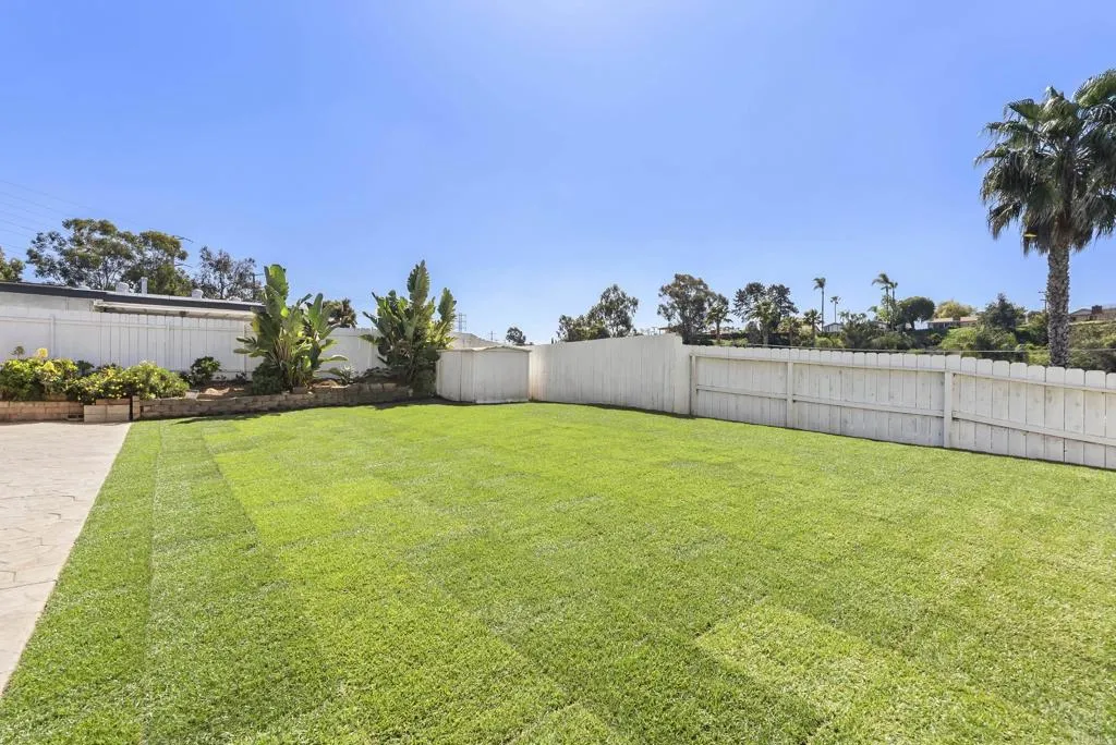 https://cdn.realtyfeed.com/cdn/127/306659594/cfa61c3879fd71550479a2e2bb691718.webp
