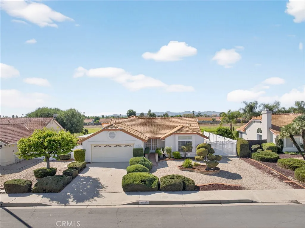 Menifee, CA 92586