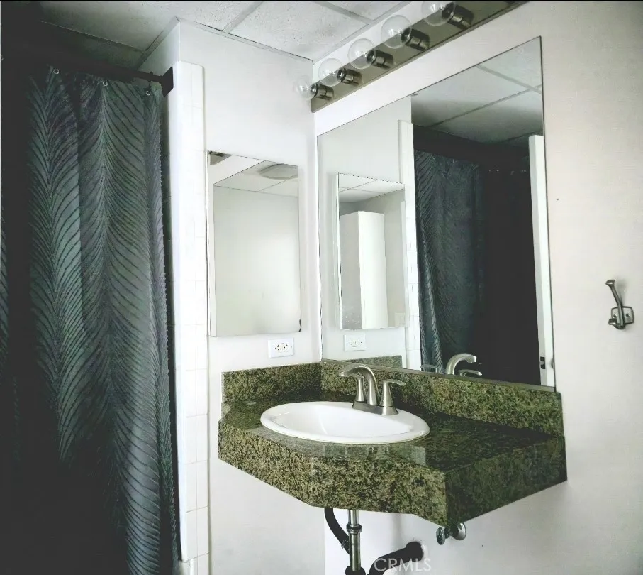 https://cdn.realtyfeed.com/cdn/127/306659722/90e1ac97d6a358ba89c0b24e07576d27.webp