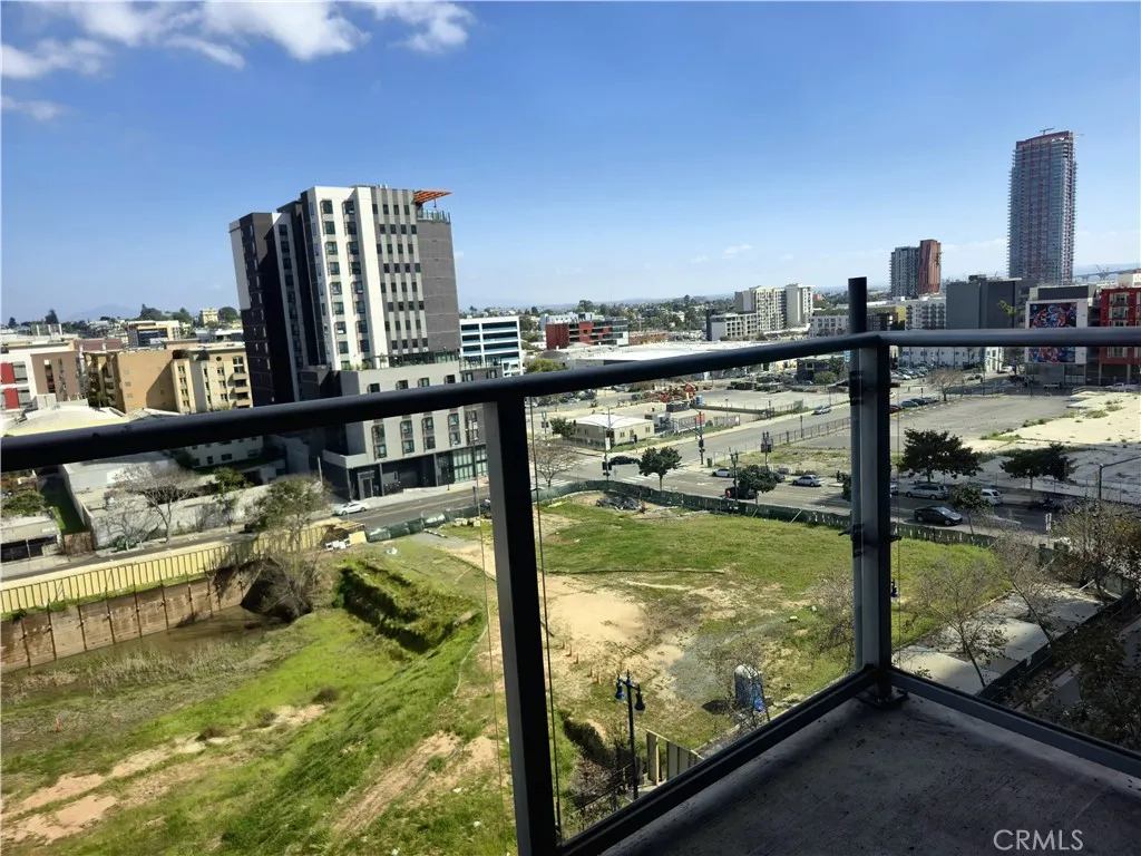 https://cdn.realtyfeed.com/cdn/127/306659722/9f76801fae88589afb9da38a984b4505.webp