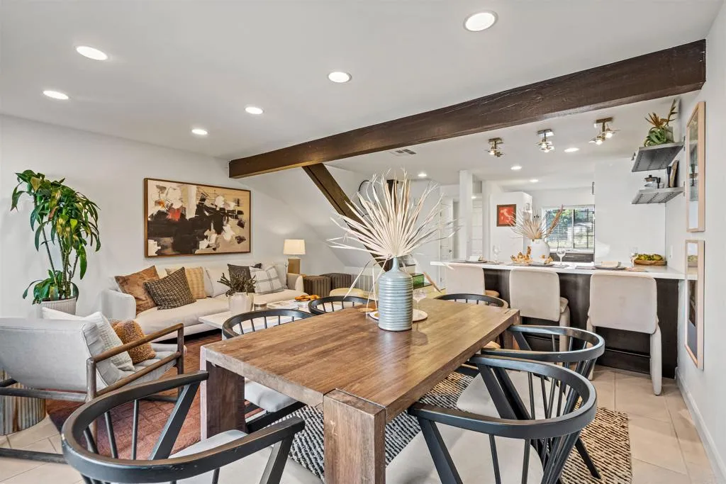 https://cdn.realtyfeed.com/cdn/127/306659774/b0689f9b9da6f20b7680f512809a8111.webp
