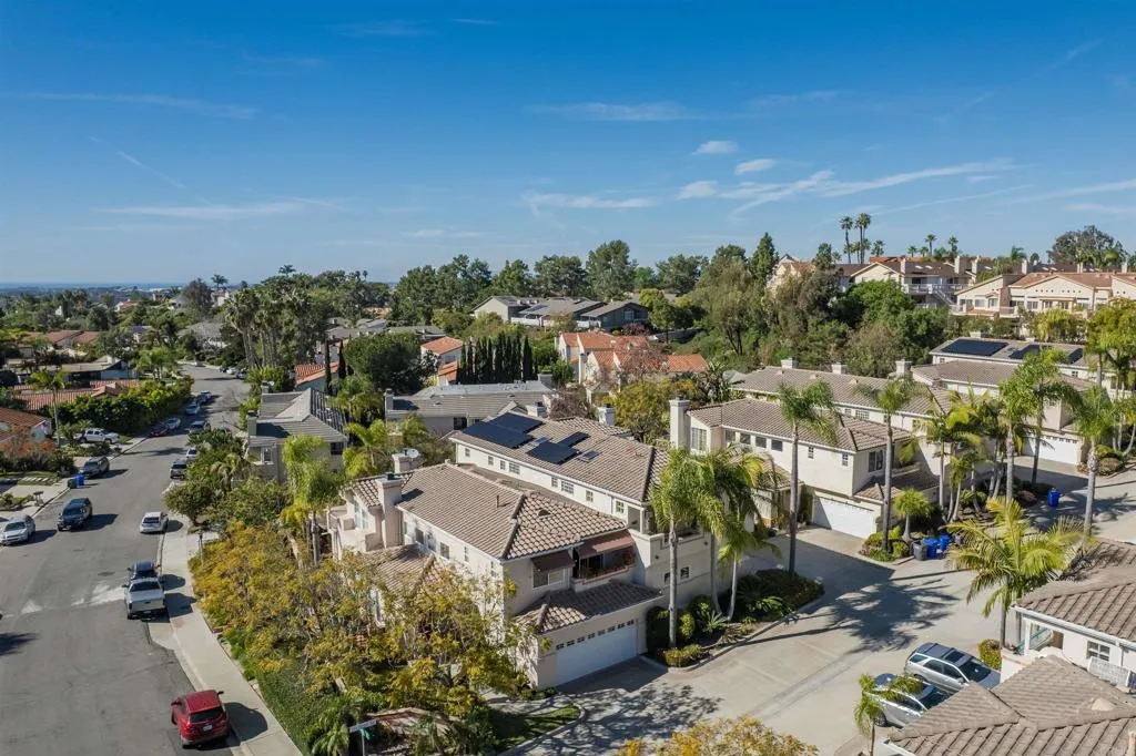 https://cdn.realtyfeed.com/cdn/127/306659775/2b38f85a784c28e38514535ae11e8e89.webp