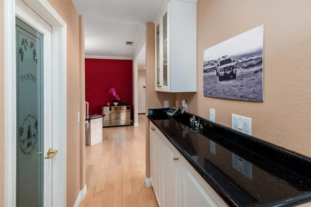https://cdn.realtyfeed.com/cdn/127/306659775/5a61f82f19e46cafd83f05a697447e36.webp
