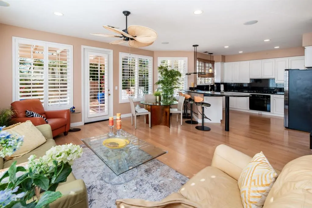 https://cdn.realtyfeed.com/cdn/127/306659775/5cb0f8acad2cb6784f8b558522228316.webp