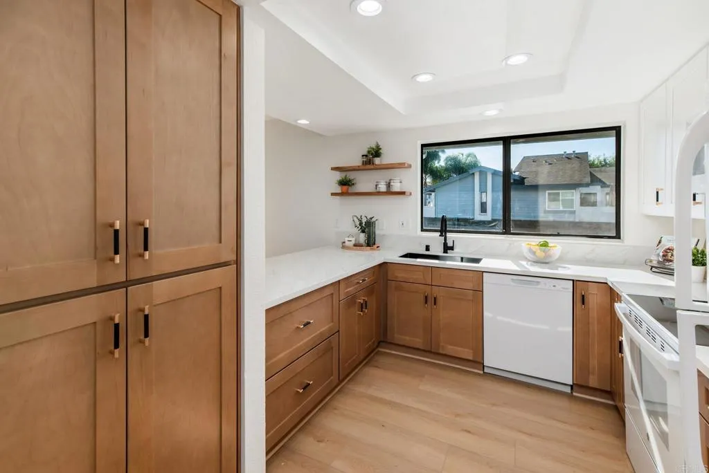 Photo #2: PTP2601677 Listing: Photo #2