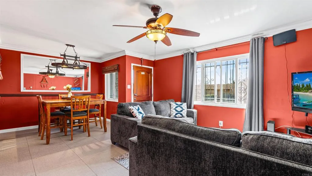 https://cdn.realtyfeed.com/cdn/127/306659782/6d3ca604acecdb0ad524e84ee8d8ec4b.webp