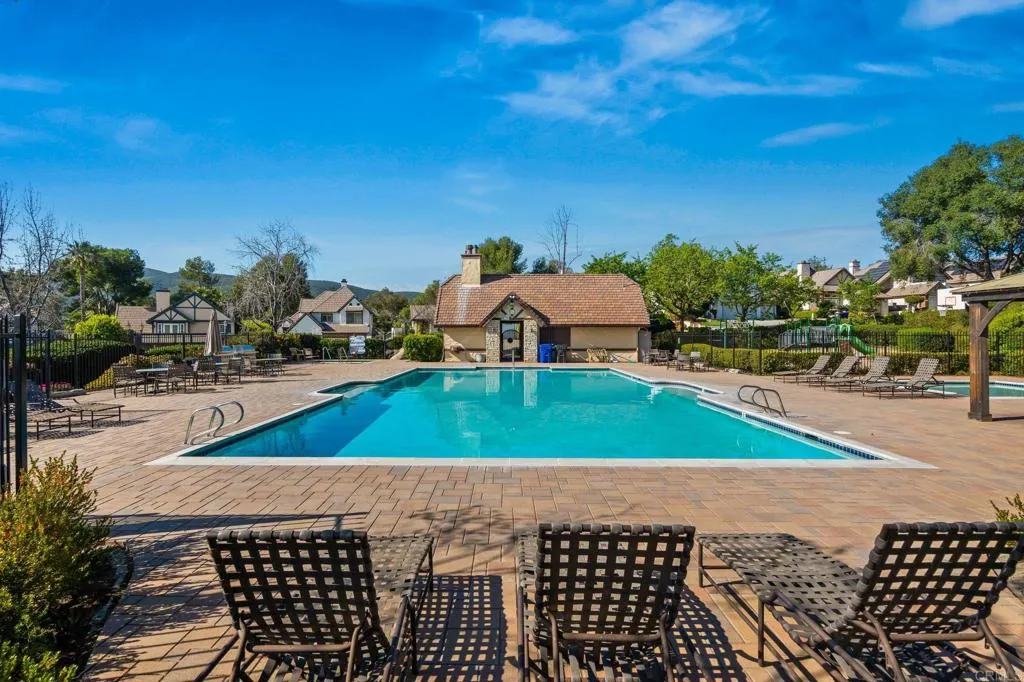 https://cdn.realtyfeed.com/cdn/127/306659785/31851ecc0b22c087568ccf1464baa28f.webp