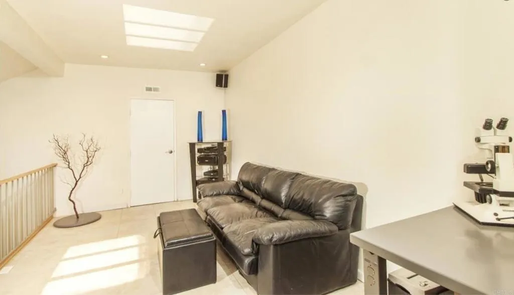 Photo #44: NDP2602121 Listing: Photo #44