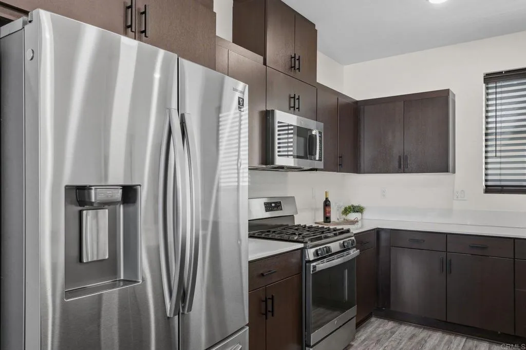 https://cdn.realtyfeed.com/cdn/127/306659794/652c426373be566d64d19f840f44339b.webp