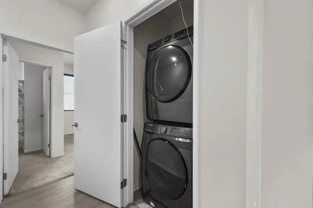 https://cdn.realtyfeed.com/cdn/127/306659794/d26412cffcb7948804b505ec5ef21122.webp