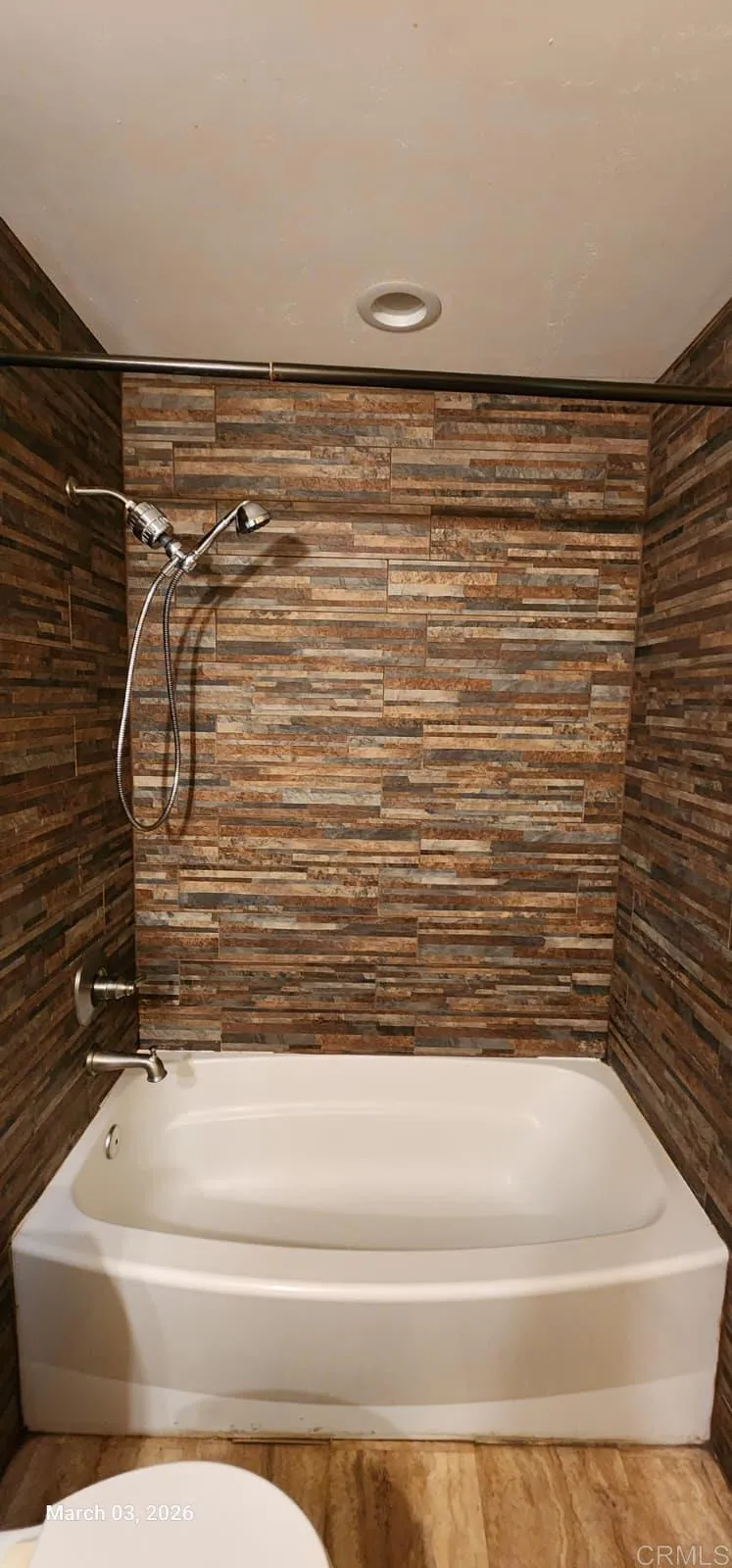 https://cdn.realtyfeed.com/cdn/127/306659806/0b5423da53688571b830f1e09a52a2ad.webp