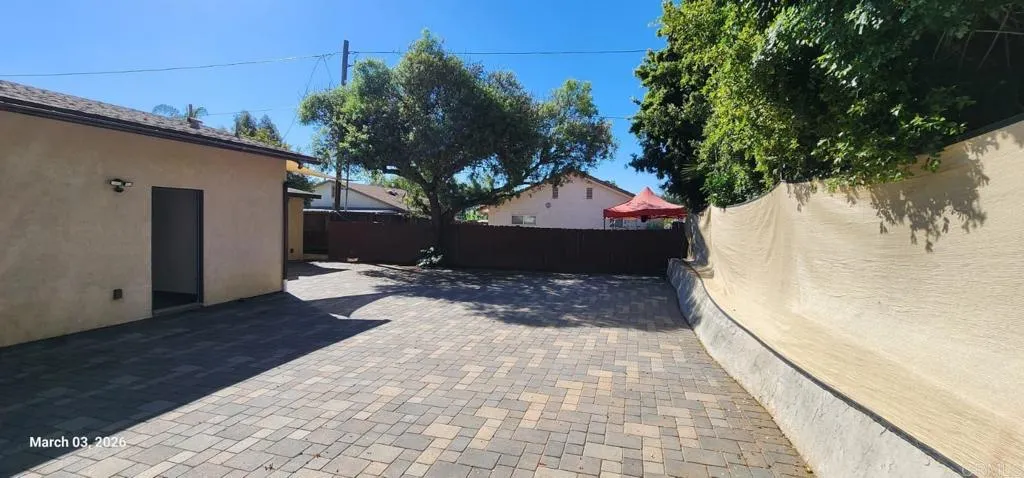 https://cdn.realtyfeed.com/cdn/127/306659806/535d6bab88420b9dba125bfbd80a6788.webp