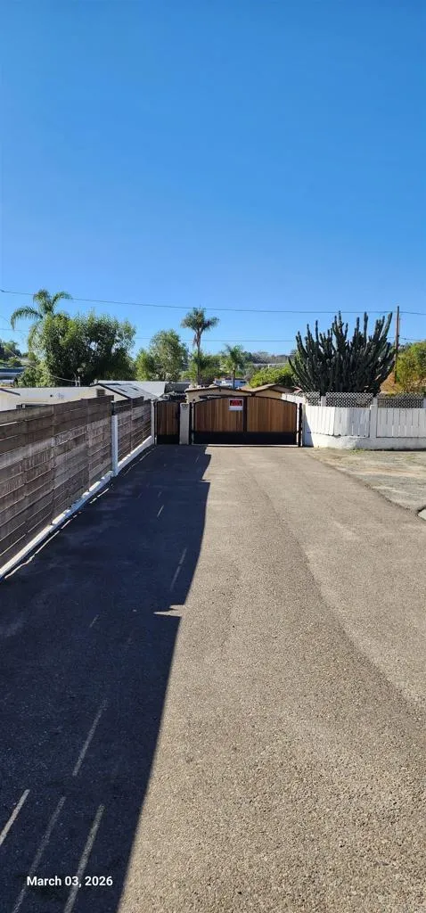 https://cdn.realtyfeed.com/cdn/127/306659806/c0d5bafc7a12179a35a0c6be6cde5b8f.webp
