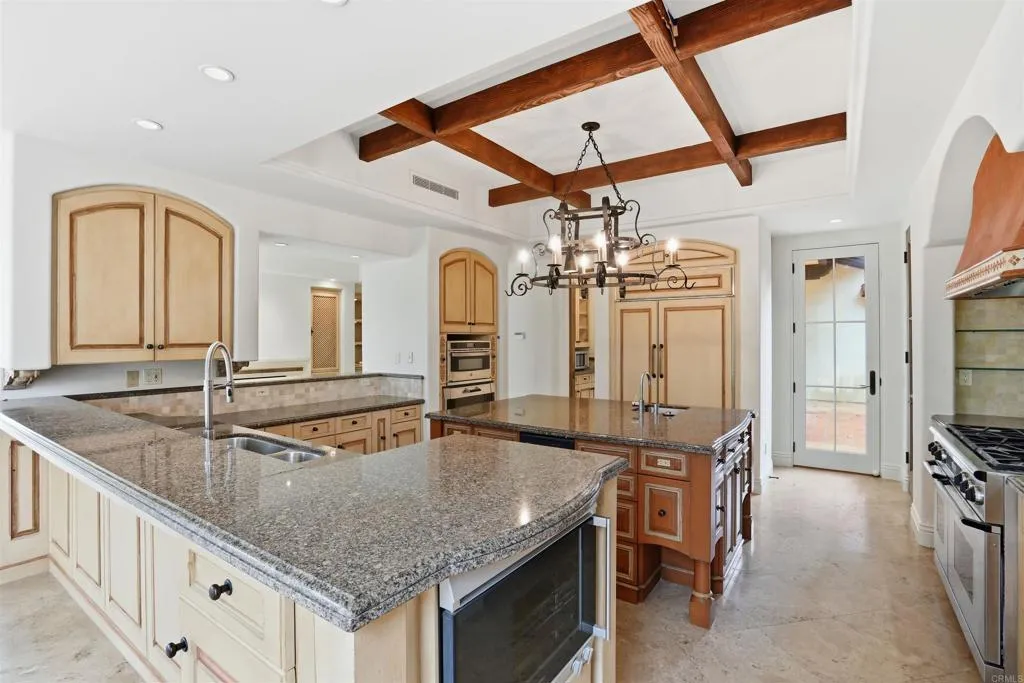 https://cdn.realtyfeed.com/cdn/127/306659807/44d14f44a9fd0dd15e2e823e45749533.webp