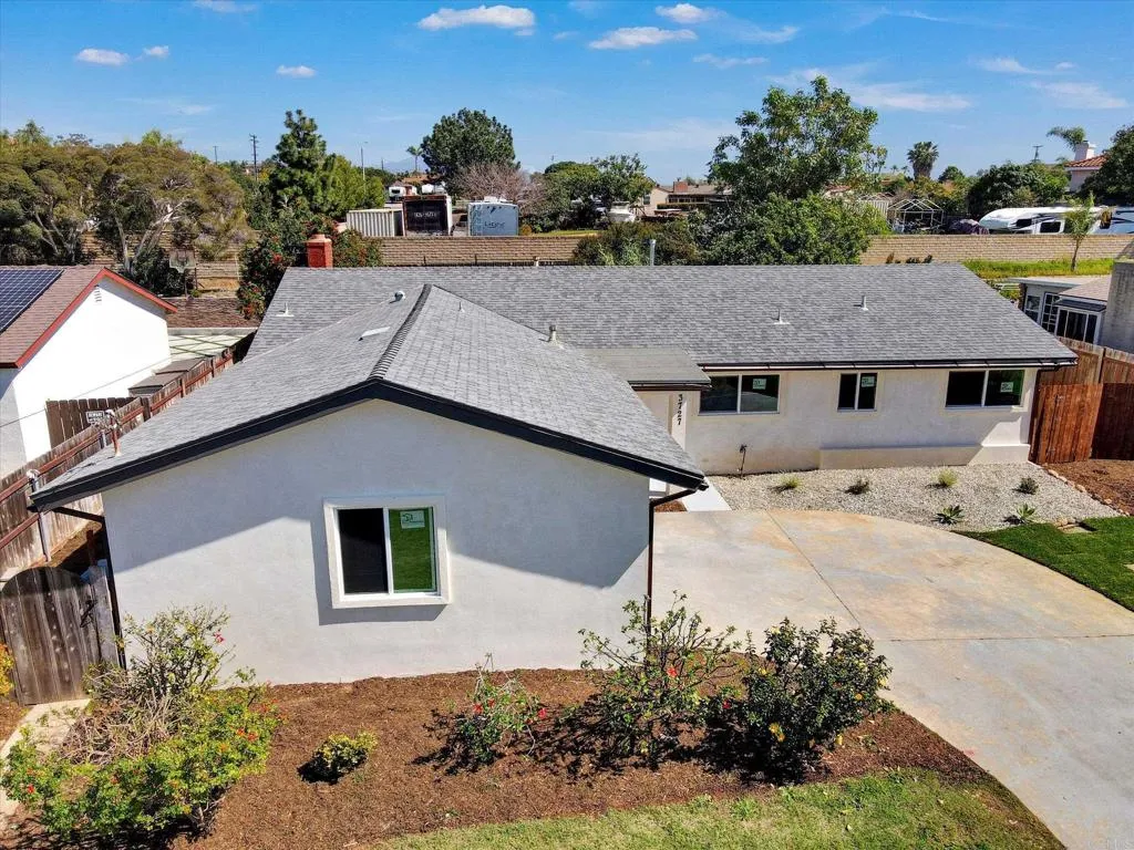 https://cdn.realtyfeed.com/cdn/127/306659813/16418a76a5c0158265536888675547fa.webp