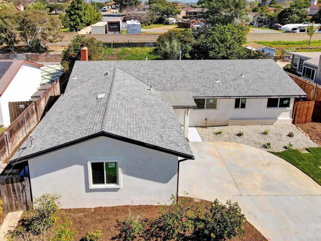 https://cdn.realtyfeed.com/cdn/127/306659813/5d909861bac8dc0f8f9328628780f982.webp