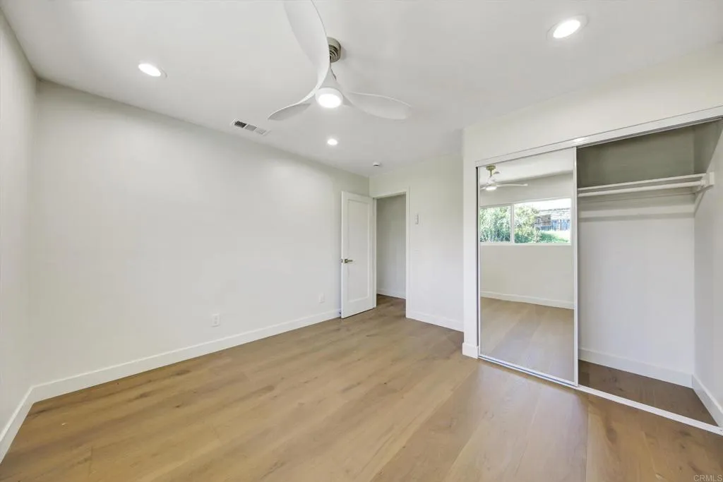 https://cdn.realtyfeed.com/cdn/127/306659813/8b90842c002c393c94d087ce6ab43a14.webp