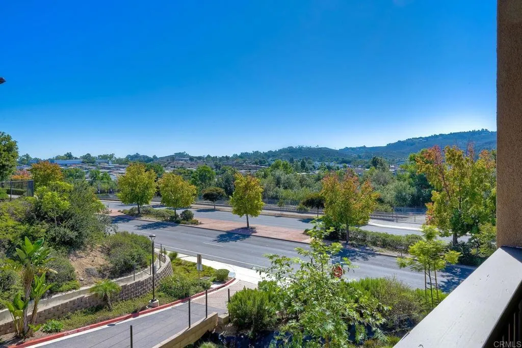 https://cdn.realtyfeed.com/cdn/127/306659815/0ca583281c81aa3a8d831b730eb8c315.webp