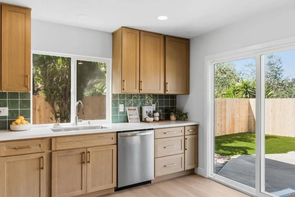 https://cdn.realtyfeed.com/cdn/127/306659816/3ad395f2dc692b0d9ce17db16e42732c.webp